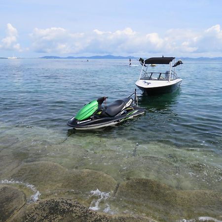 Готель Sea Blue Онна Екстер'єр фото